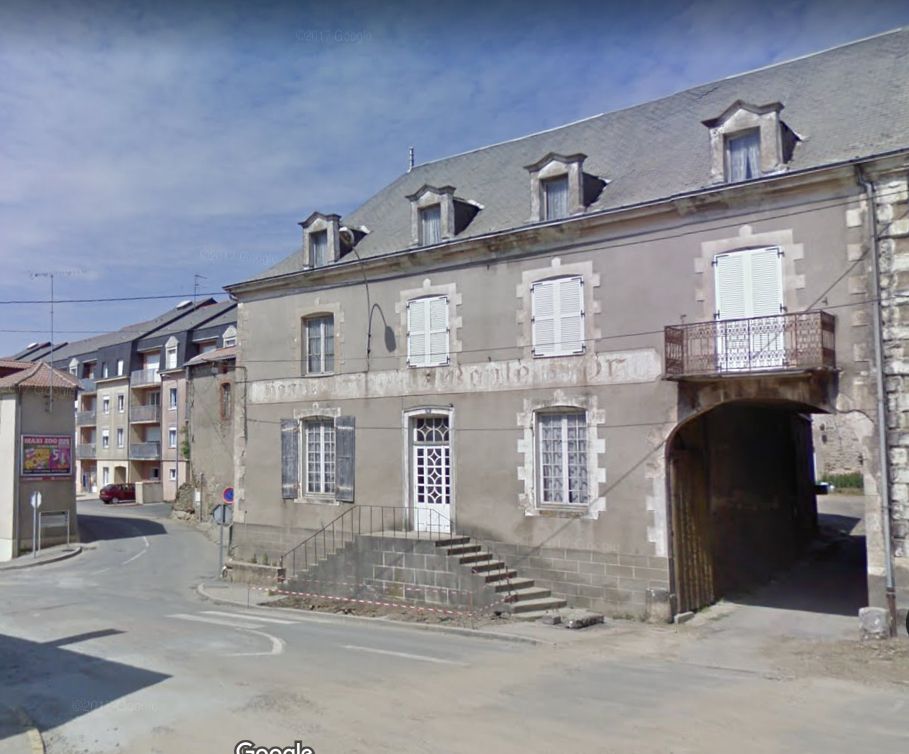 Ancien hôtel du 18éme siècle à rénover - 275966