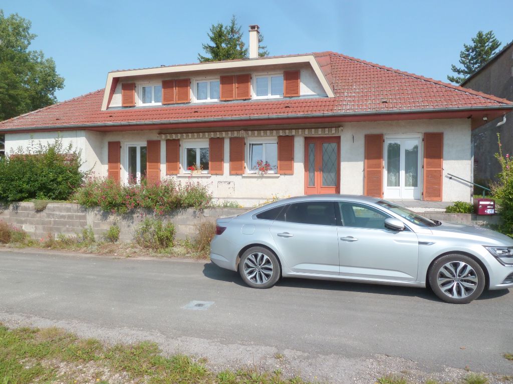 Maison  9 pièce(s) 158 m 2 PIERREFITTE SUR AIRE