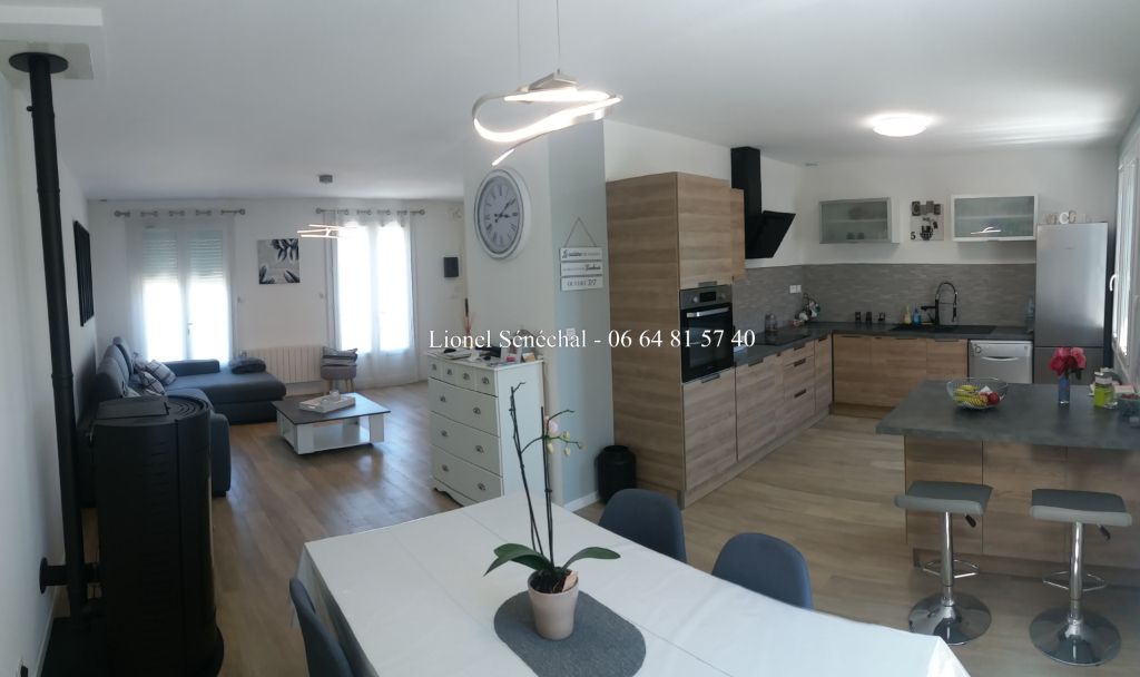 Maison centre bourg 5 pièces 90 m2 à Sargé lès Le Mans