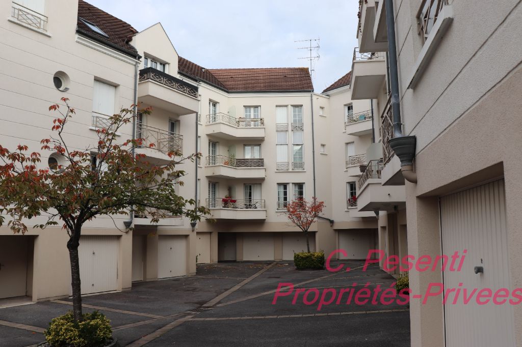 Appartement Bussy Saint Georges 3 pièce(s) 67 m2