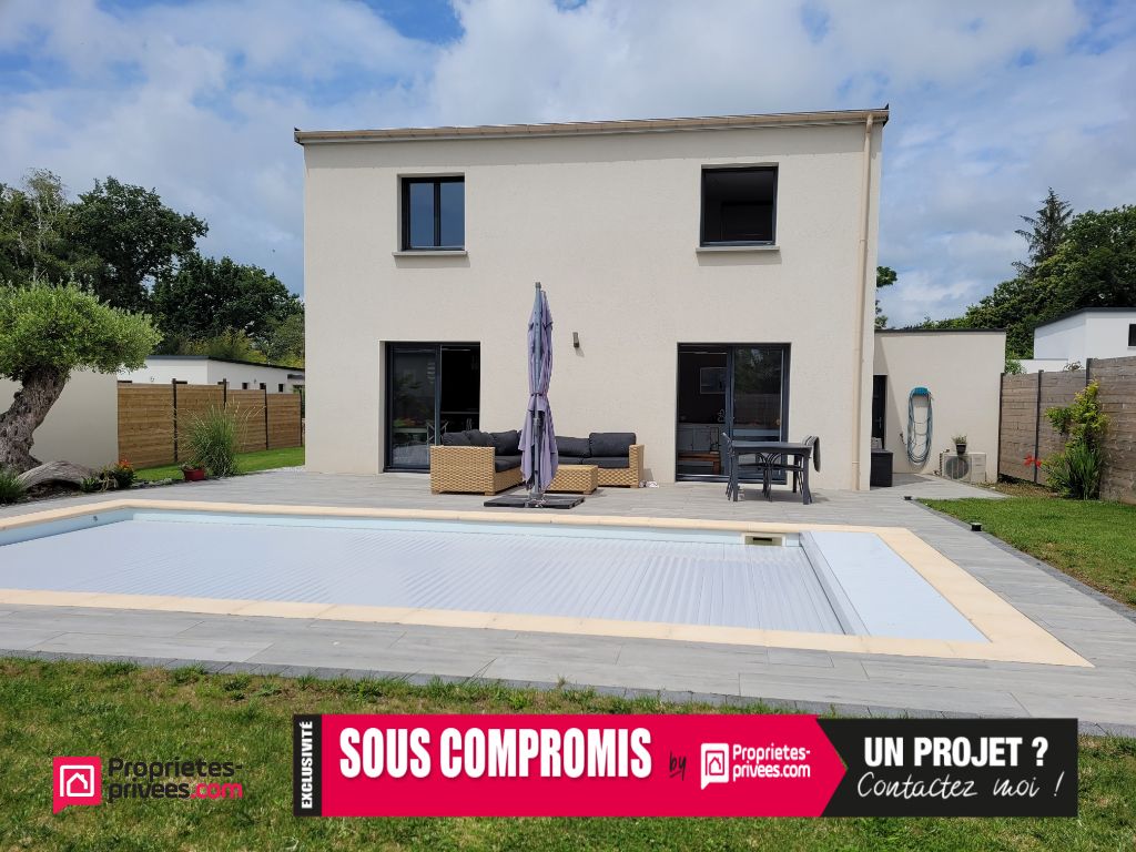 Maison avec piscine 5 pièce(s) 117 m2 environs proche plage FOUESNANT