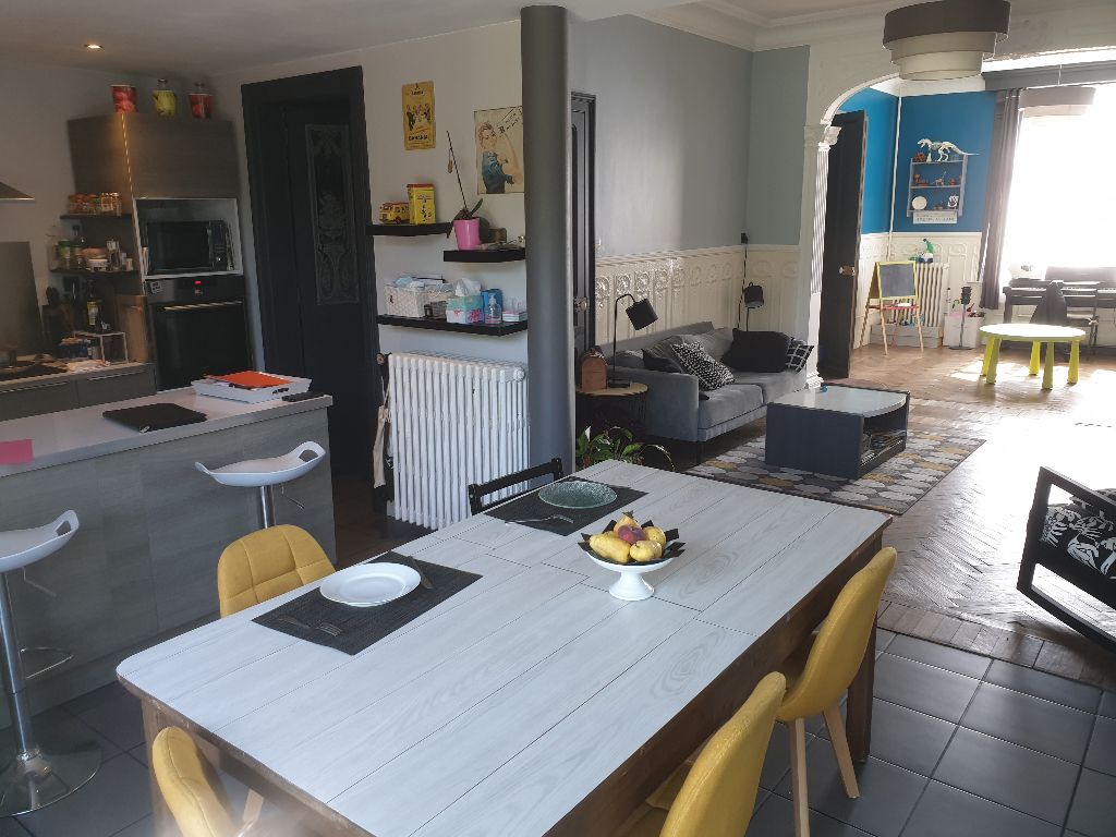 Maison 7 pièce(s) 160 m2
