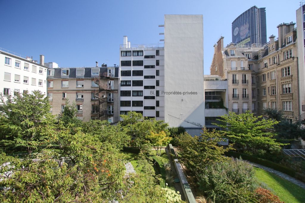 Appartement familial de 102 M2 au calme et sur jardin, au coeur de Montparnasse-Falguière 75015