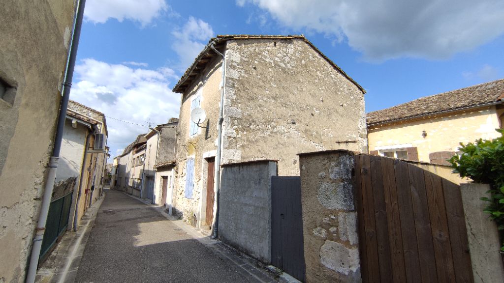 Castillonnes - Maison à restaurer - 70m² + Grenier et cave