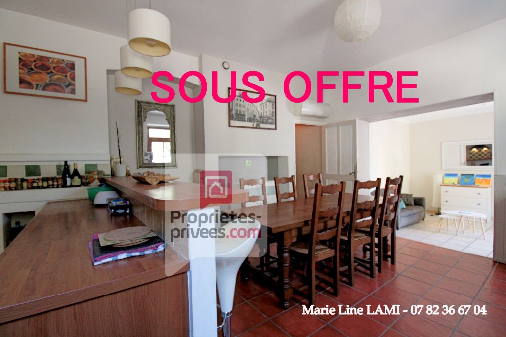 A VENDRE - Boulbon 13150 - Maison 6 pièces 115 m² avec 4 chambres + bureau