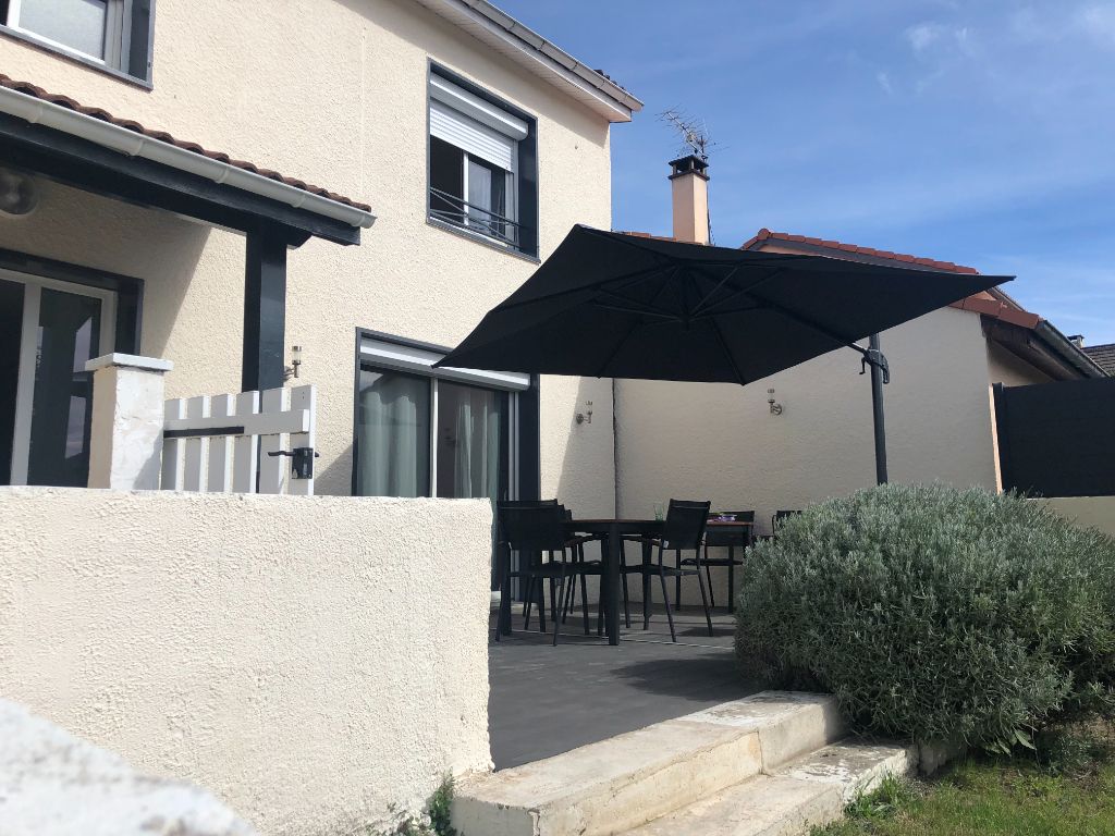 Maison Cournon D Auvergne 4 pièces 97 m2