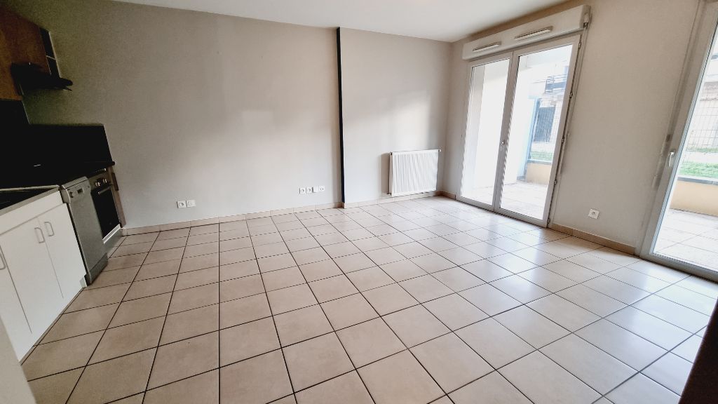 Appartement Villeurbanne 3 pièces 56 m2, terrasse, parking