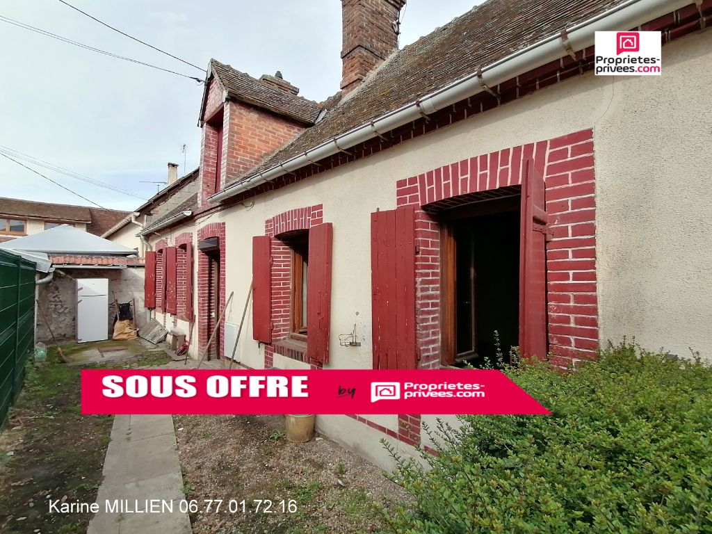 SAINT REMY SUR AVRE 28380 Maison de type de longère - 2 chambres - Combles aménageables (2 chambres) - Dépendances - Terrain - 79 990 HAI