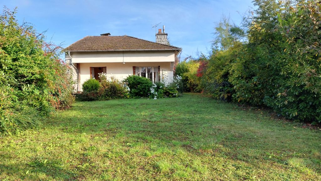 Maison Corre 3 pièce(s) 90 m2 jardin
