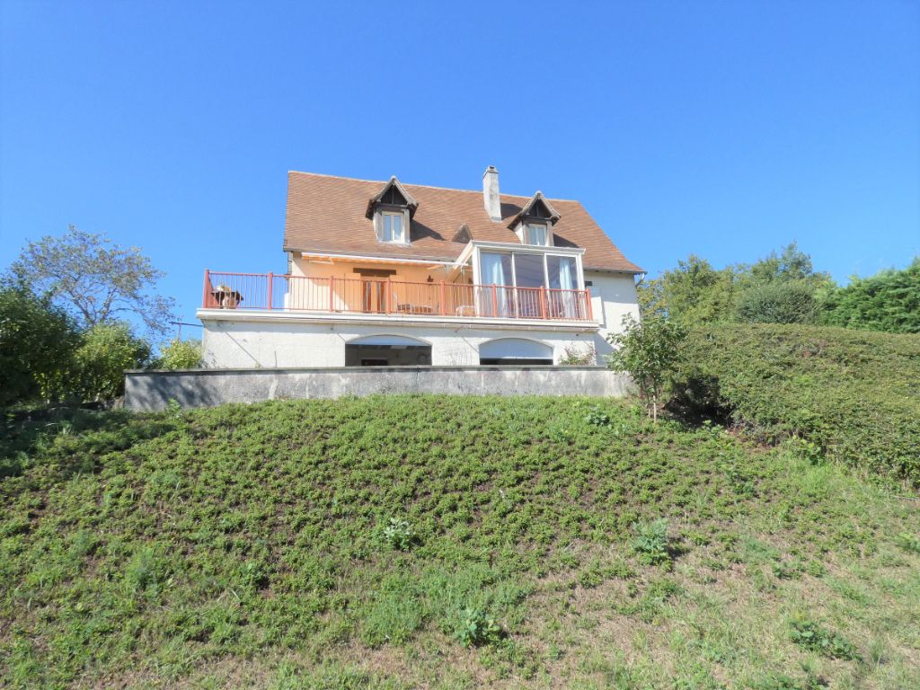 Maison 143m² / 3 chs / terrain 2430m² avec vue