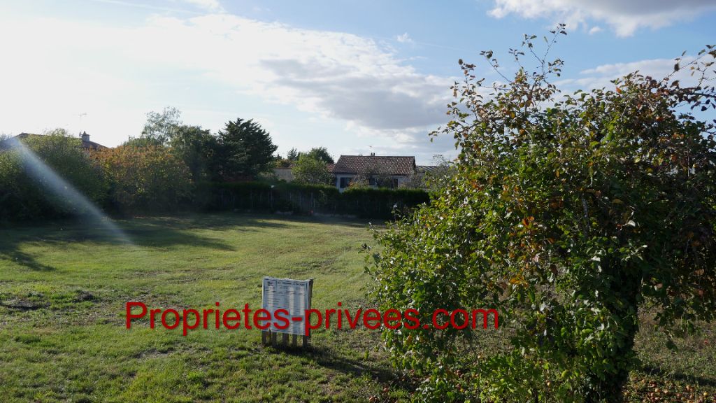 Vente Terrain Constructible 776 m² NEUVILLE DE POITOU (86170