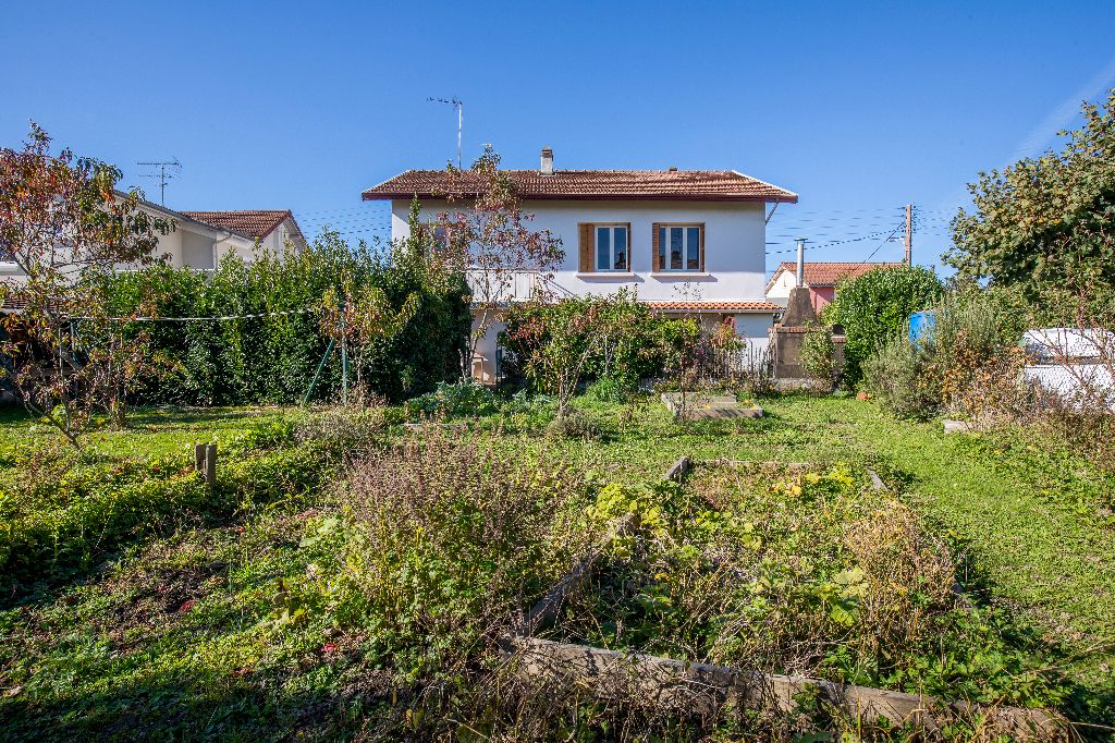 Maison  5 pièce(s) Bourg en Bresse