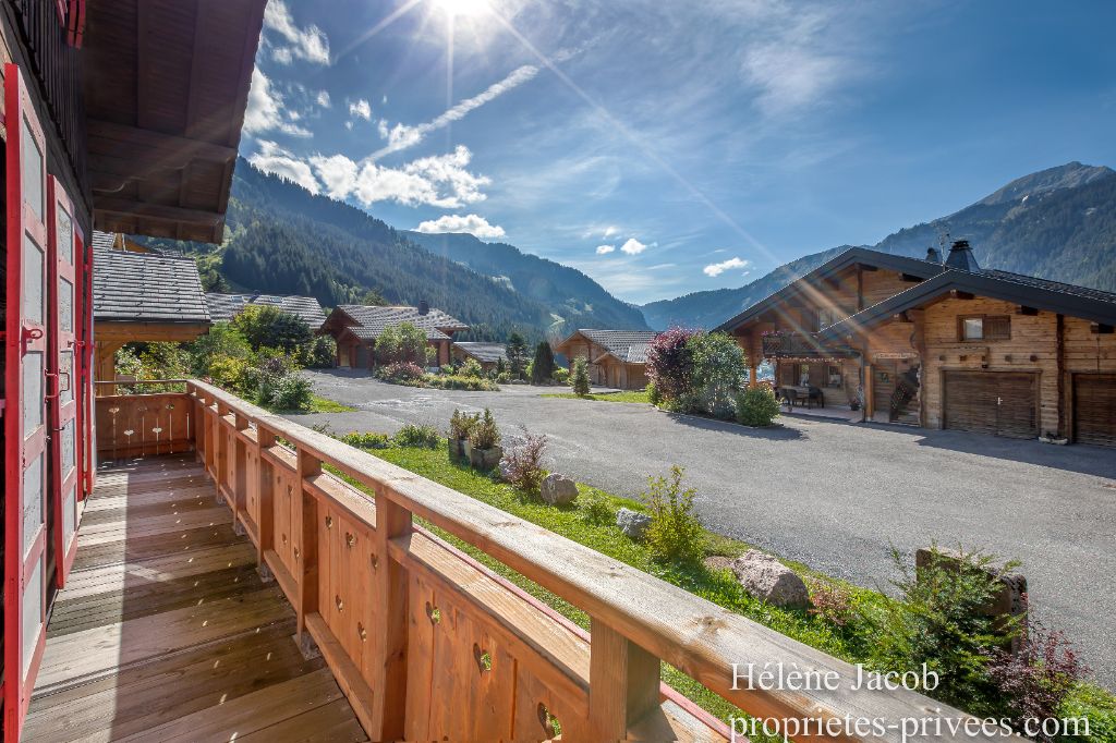 Chalet 7-8pièce(s) 144 m2, à rénover, secteur Vonnes