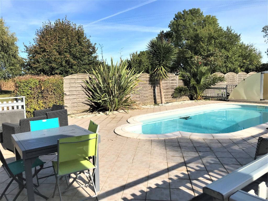 Maison Nanteuil 6 pièce(s) 160 m2