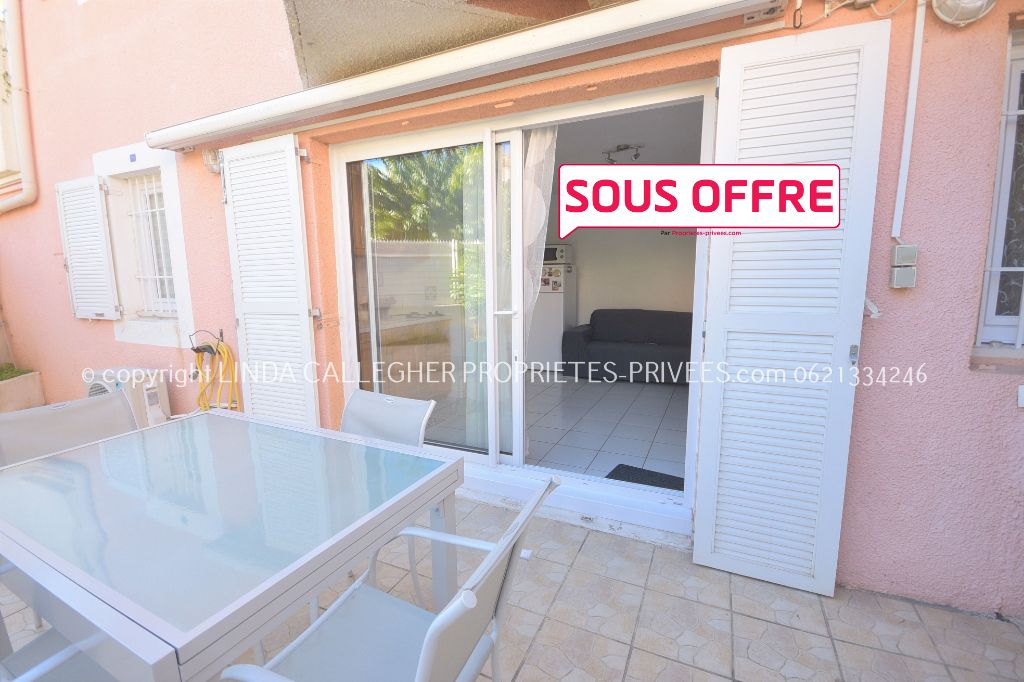 Appartement Sete 3 pièce(s) 27 m2 terrasse et parking