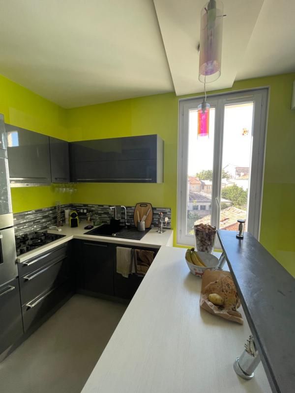 Vente Superbe T2 44 m² Toulon-Ouest (83200)