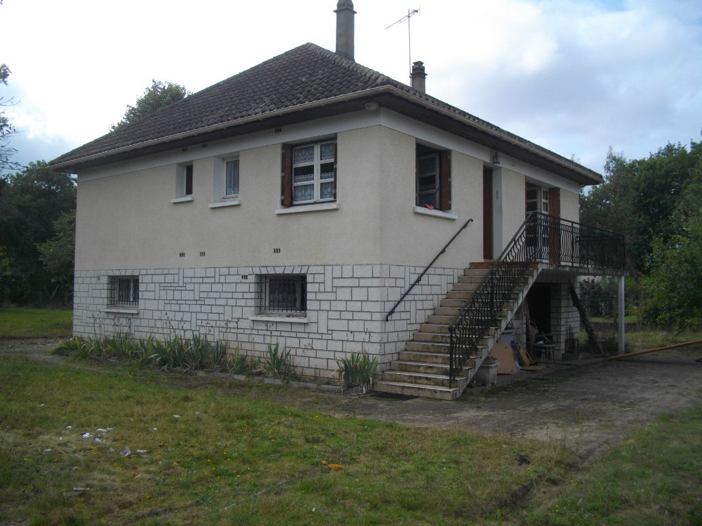 Pavillon  sur sous sol avec 3 chambres