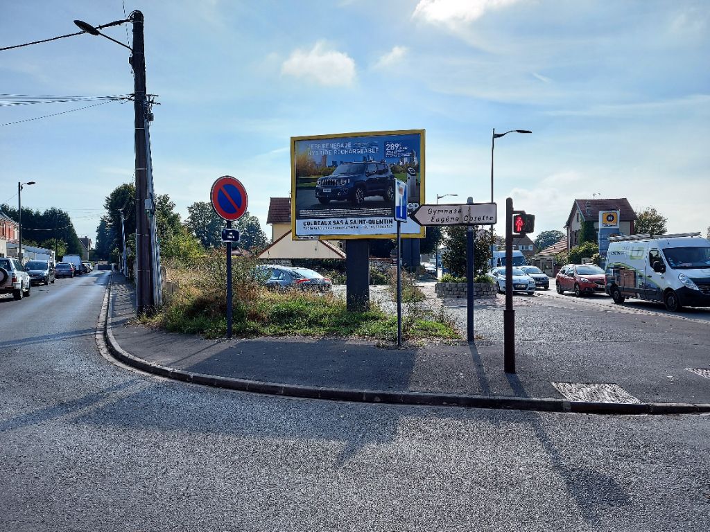 Terrain à bâtir ou à louer, St Quentin 453 m2 - Idéal Activités commerciales