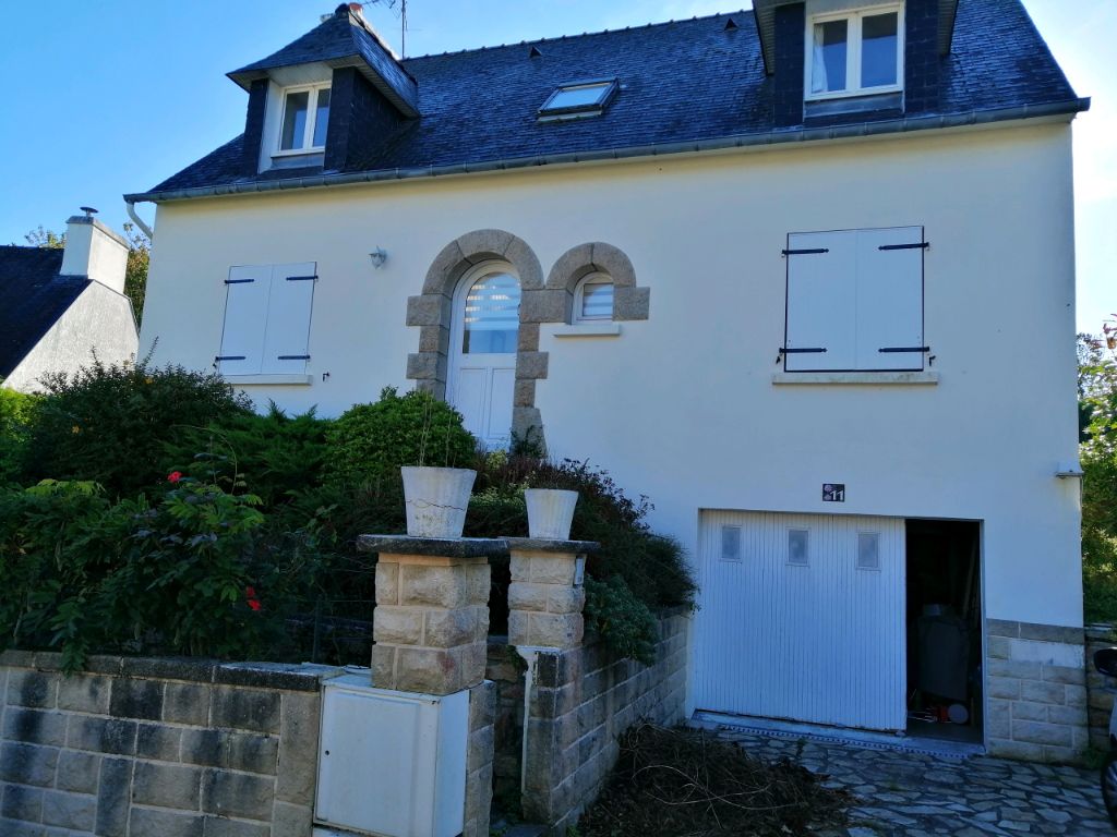 Jolie maison traditionnelle dans quartier calme