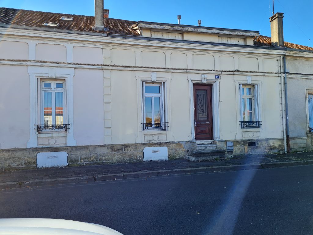 24100 Bergerac Echoppe centre ville 7 pièces 126 m2 jardin