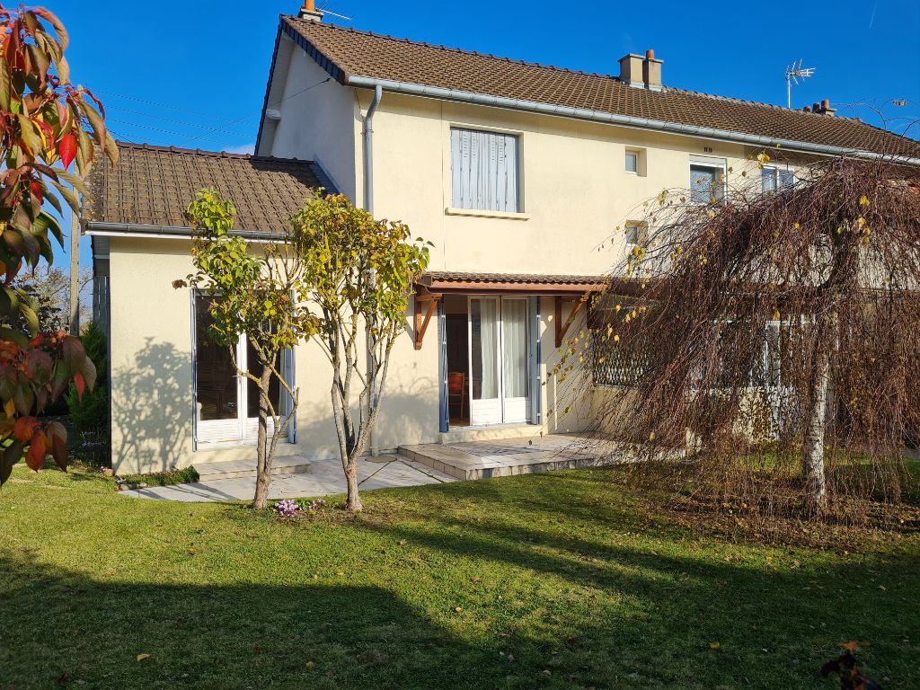 Maison Barberey Saint Sulpice 4 pièce(s) 83 m2