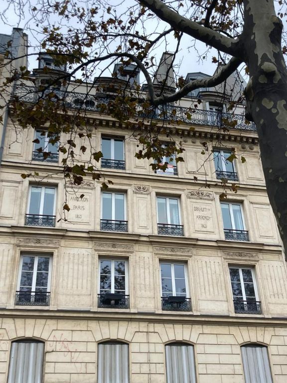 Appartement 5 pièce(s) 94.8 m2 PARIS 18EME