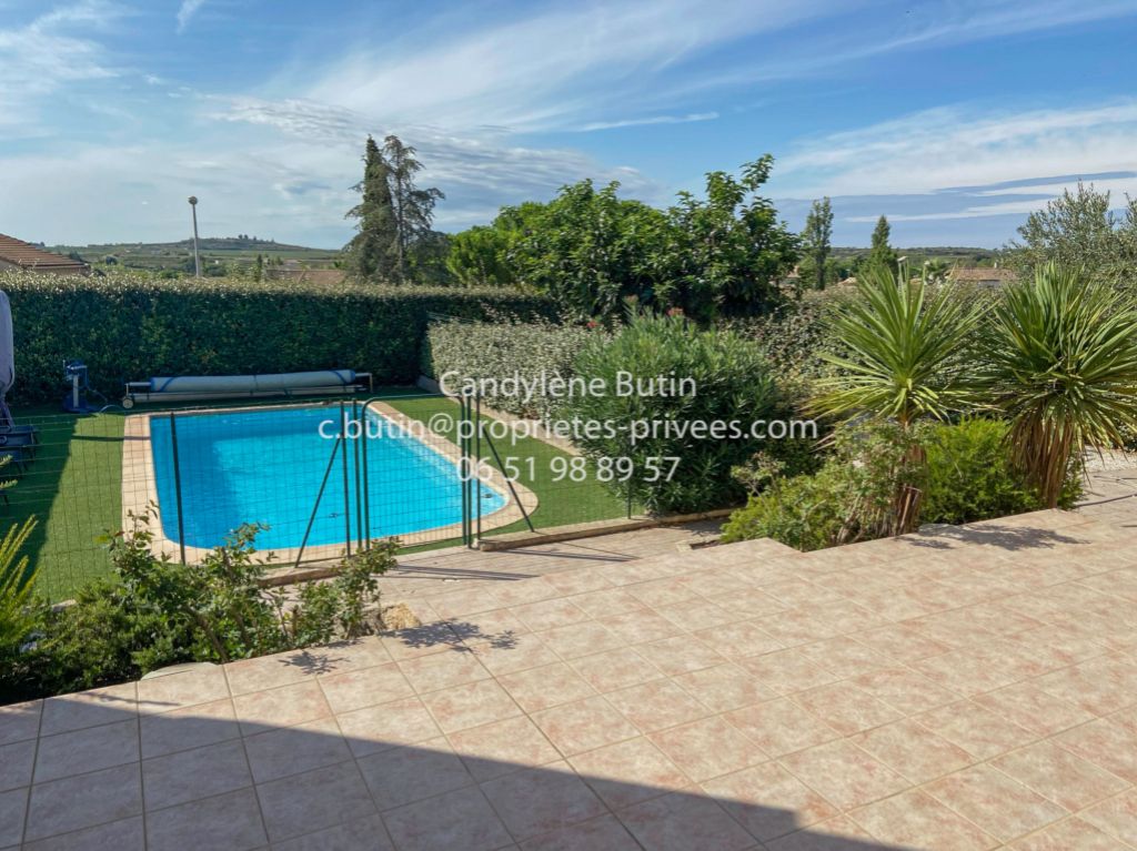 belle villa Type 5 , avec piscine , garage et vue