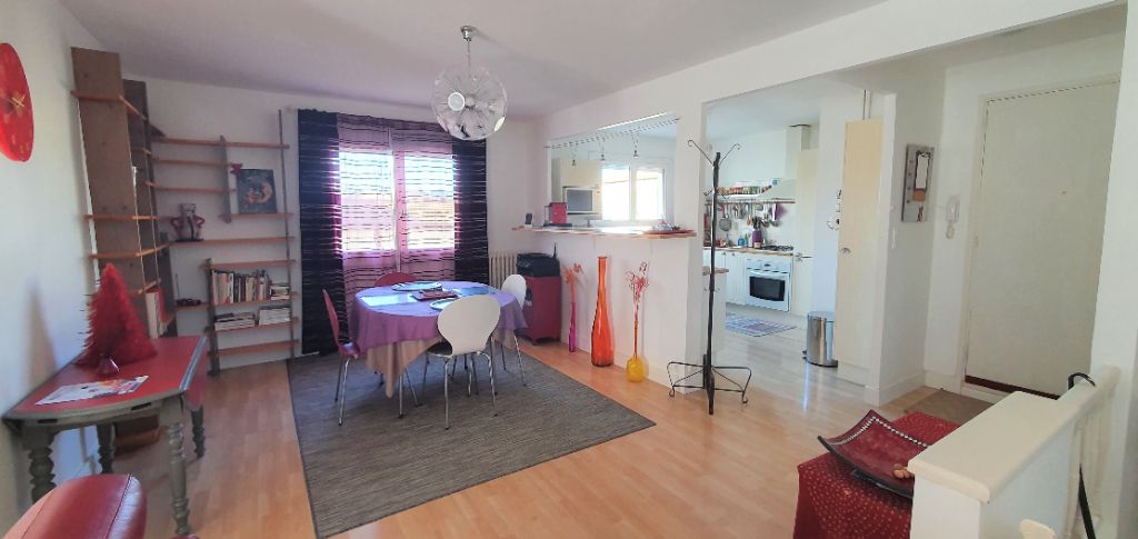 11000 CARCASSONNE - Appartement T4 en souplex - immeuble résidentiel avec ascenseur - Grand garage