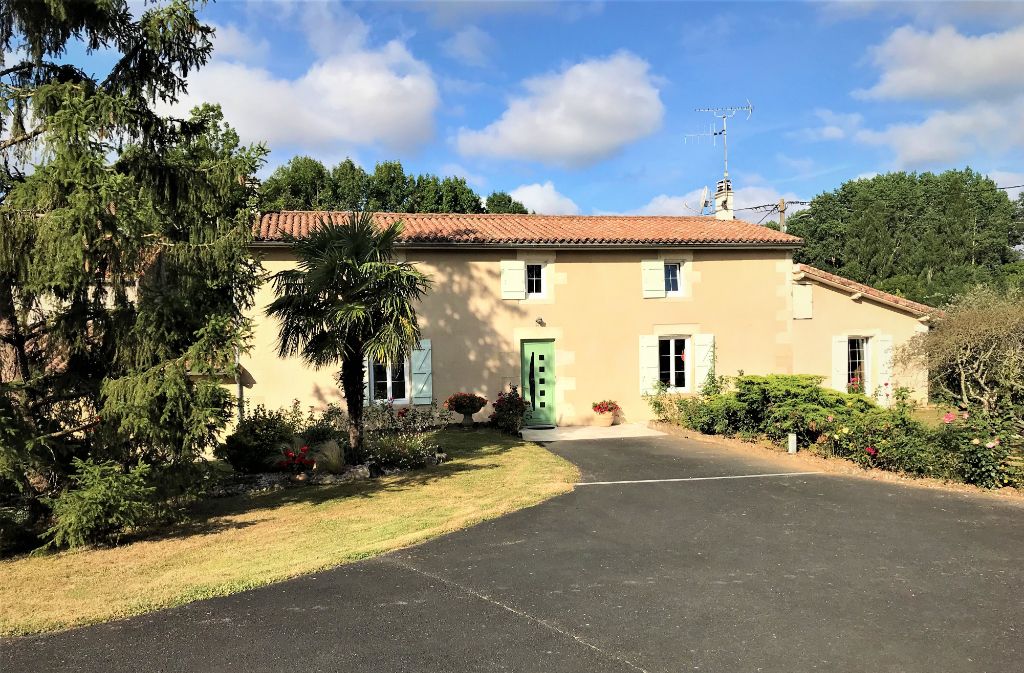 Maison 7 pièce(s) 165 m2