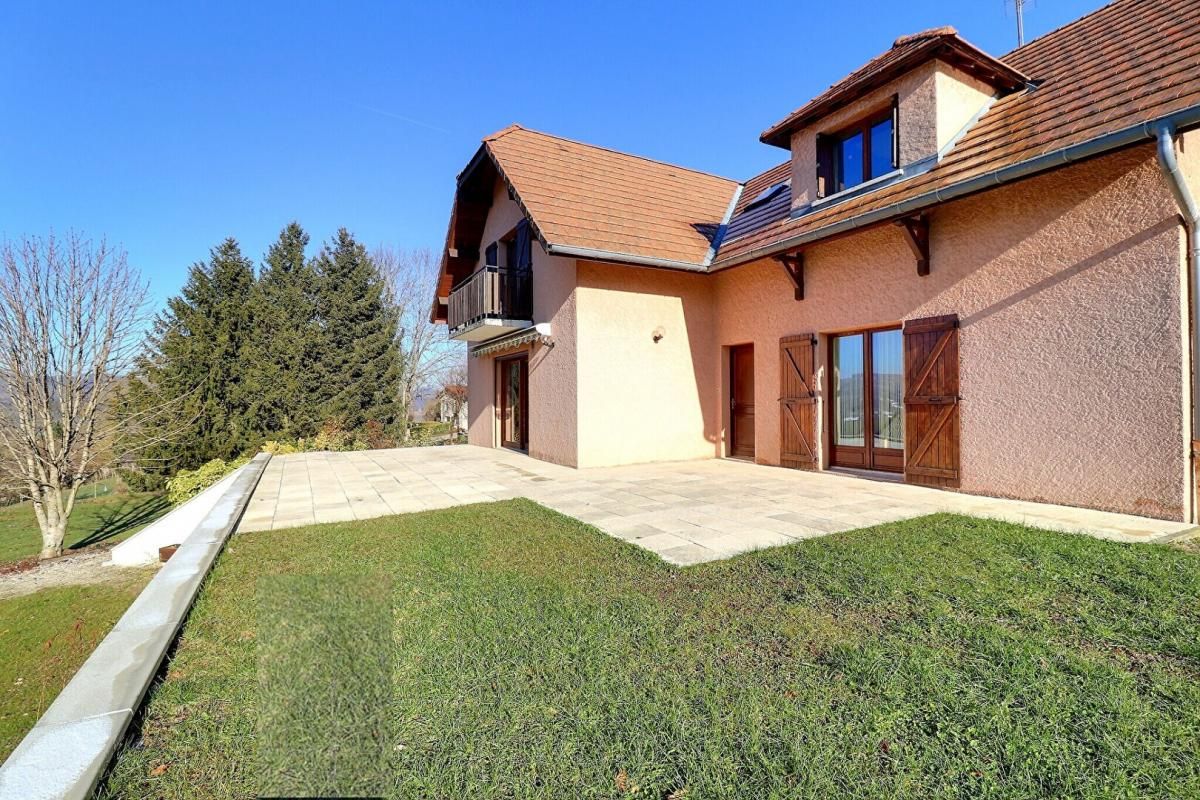 MONTFERRAT 38620, Maison, 10 pièces, 5 chambres, 190m²