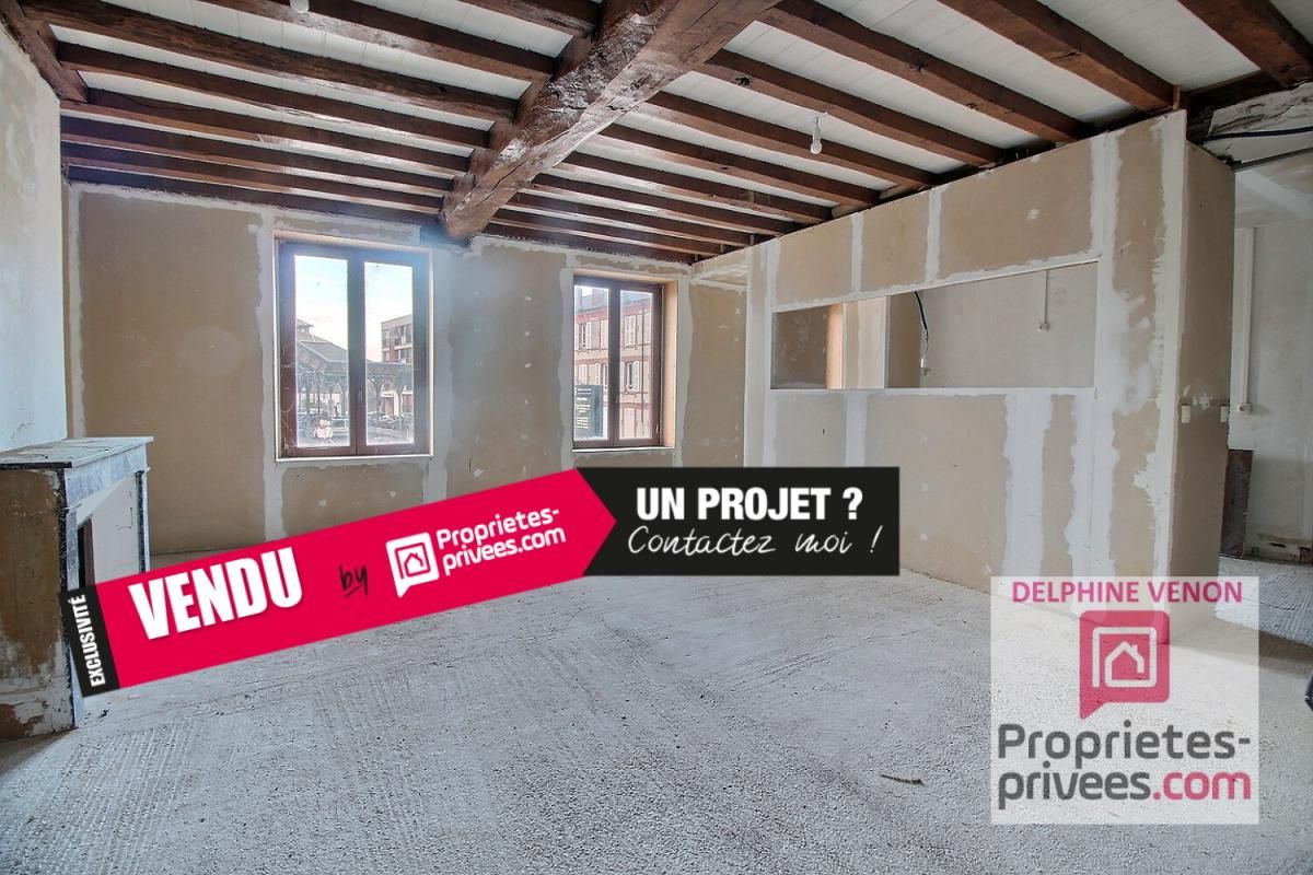 EXCLUSIVITE - Appartement à rénover de 97 m2 + grenier de 70 m² en hypercentre