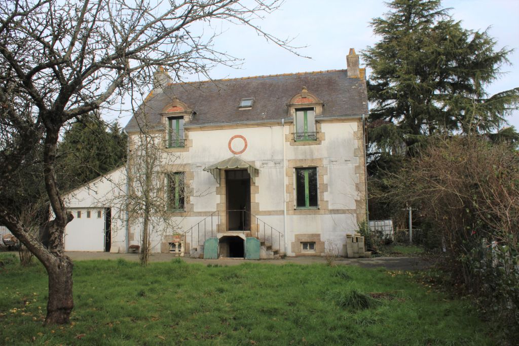 Maison de bourg à rénover