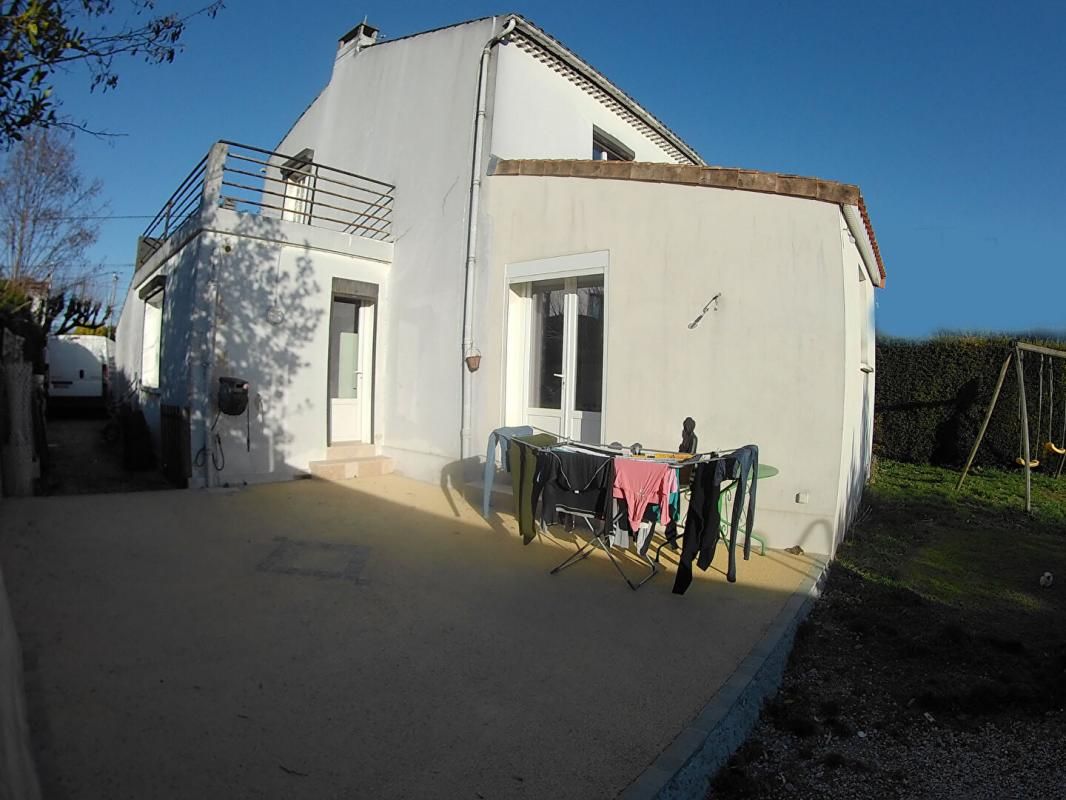 Maison Cognac 6 pièce(s) 113 m2