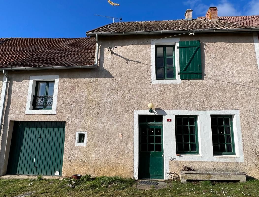 Maison de village ancienne de 5 pièces 135 m2