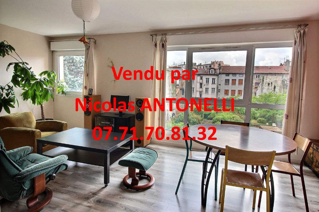 Appartement  T4 78.7m² habitables avec ASCENSEUR, 3 chambres, balcon, cave, garage sécurisé