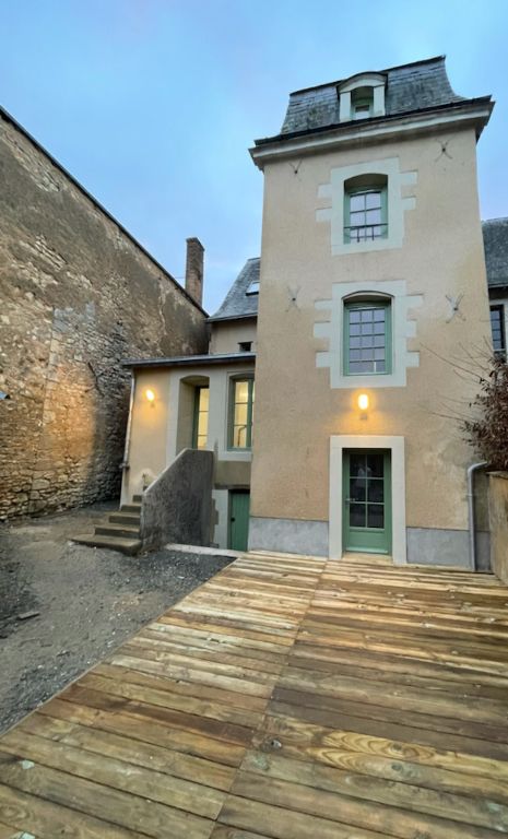 Maison de village Parce Sur Sarthe 5 pièce(s) 155 m2