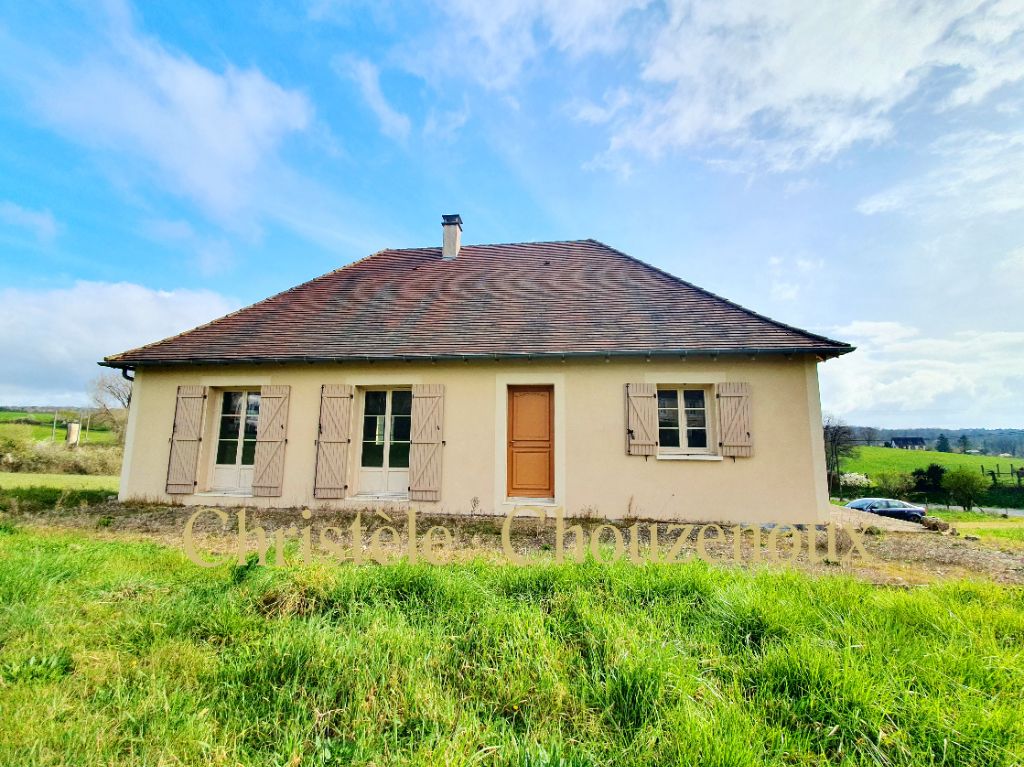 24210 Saint Rabier : Maison de plain pied avec 3000m² de terrain