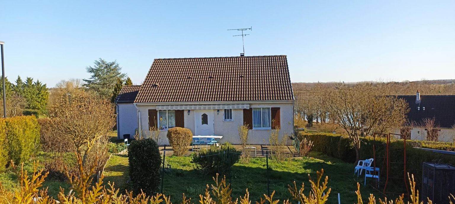 Maison Mareuil Sur Arnon 5 pièce(s) 98 m2