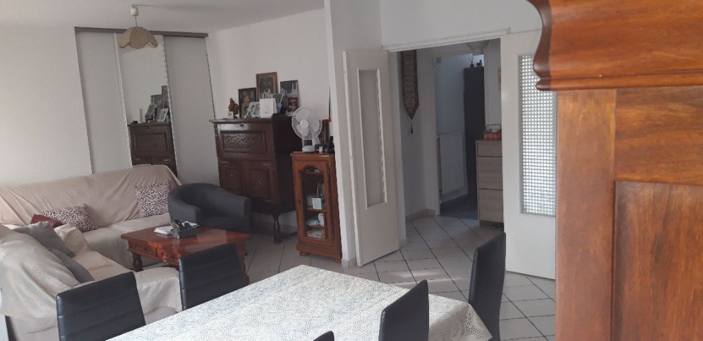 Appartement Saint Paul Trois Châteaux 2 chambres, 64 000