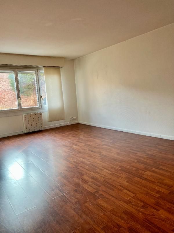 Appartement Lille 3 pièce(s) 64 m2, 2chambres, une cave