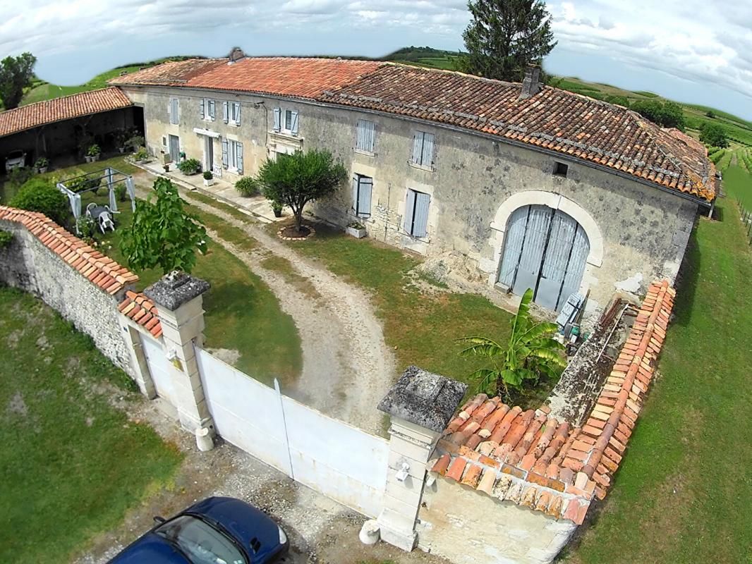 Maison Segonzac 7 pièce(s) 160 m2