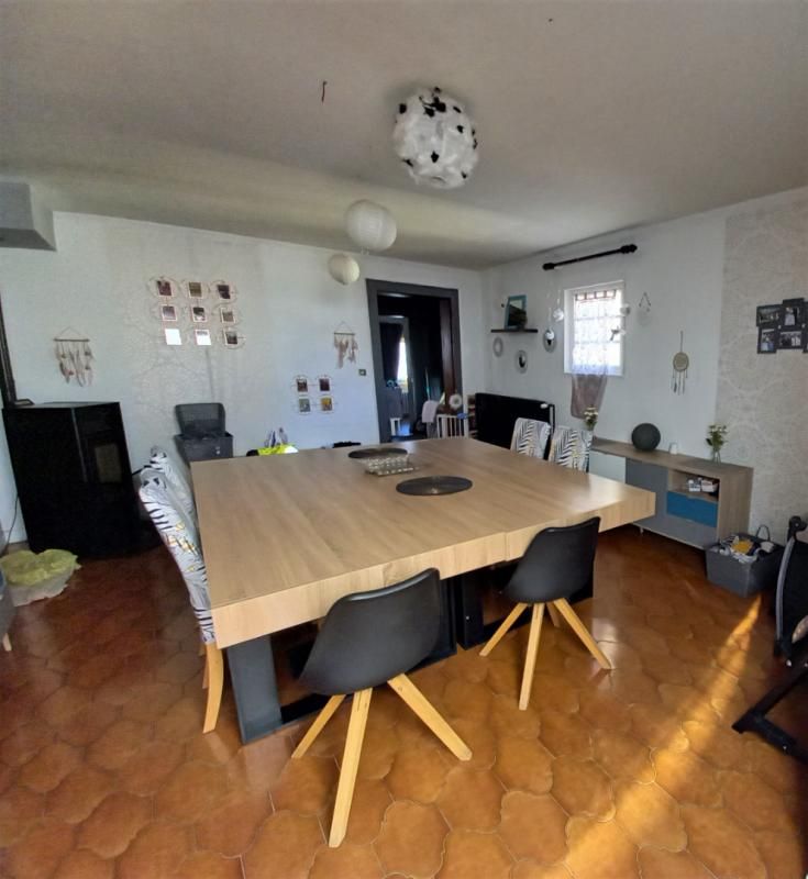 70 000 Vesoul ensemble immobilier de 200 m2 à Echenoz la Méline au prix de 155 990 Euros