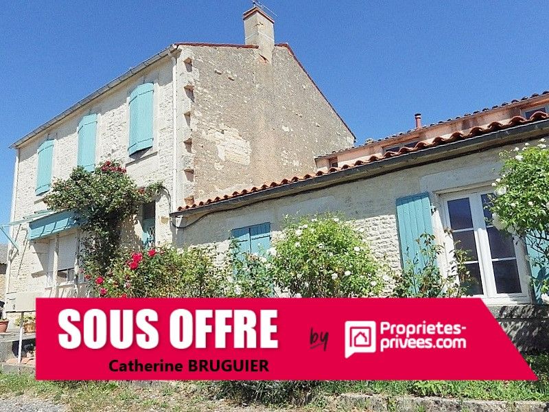 Maison de village en pierre 185 m2