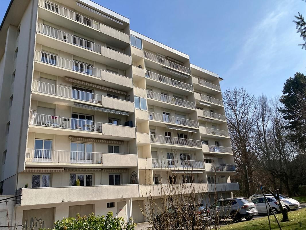 Appartement Annecy 3 pièce(s) 90 m2