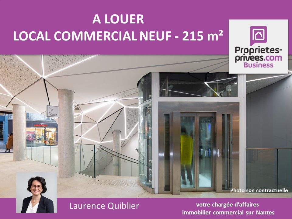 NANTES CENTRE-VILLE - LOCAL COMMERCIAL  215 m²   Première occupation