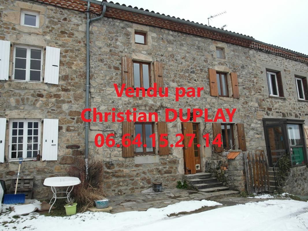 maison de village environ 130m² 2/3 chambres terrasse et 242m² de terrain non attenant
