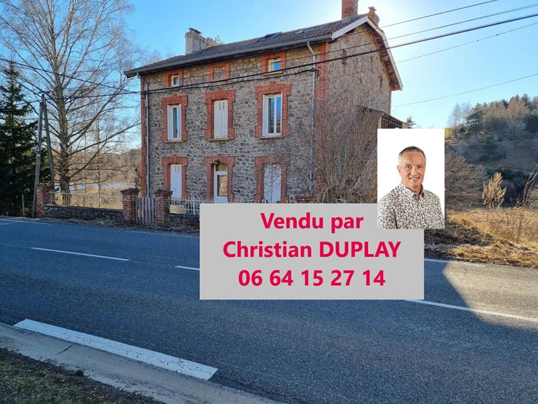 maison 2 logements 125m²  et 72m²  plus garage sur 700m² de terrain