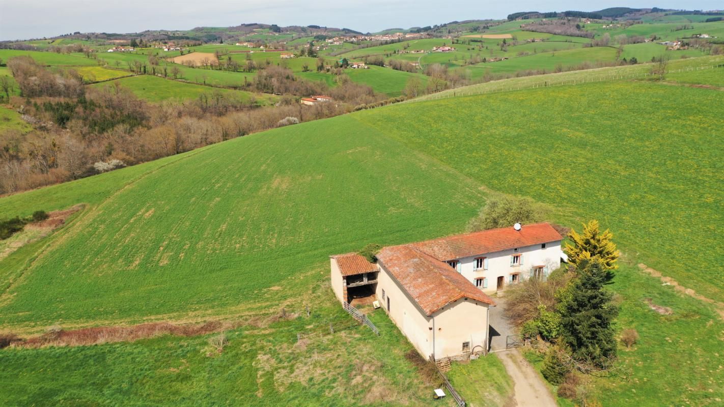 Superbe corps de ferme sur 1,6hectare de terrain