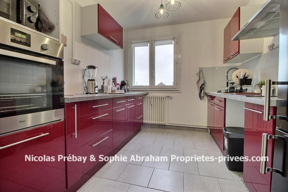Appartement de type F3 et 2 places de parking