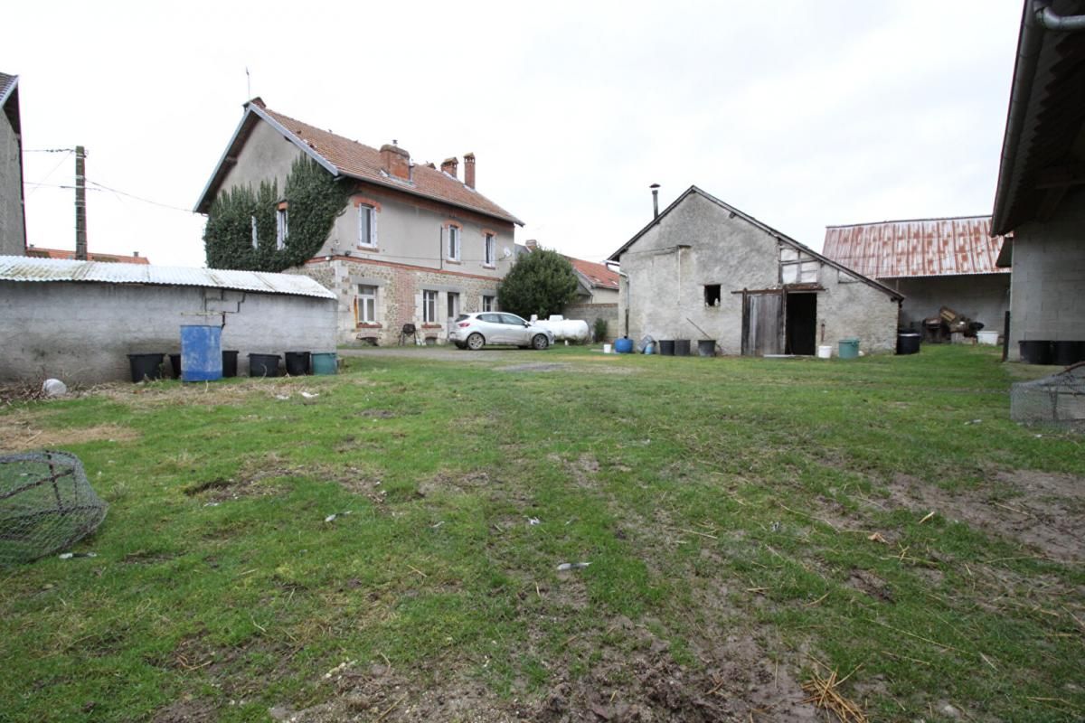 115990 euros Maison Neufchatel 7 pièce(s) 180.60 m2